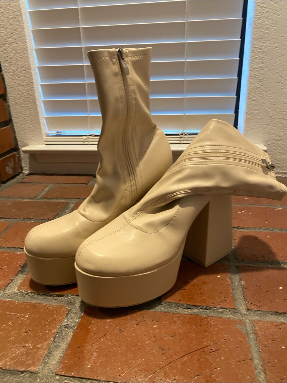 Liliana Cream Platform Block Heel Ankle 70s style Boots